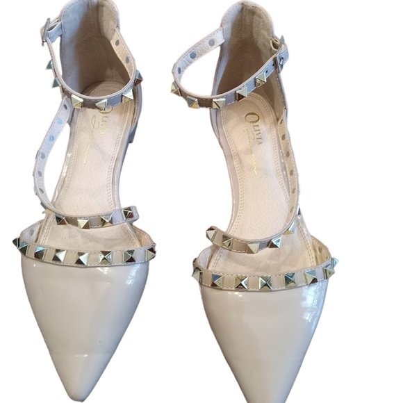 EC Olivia Ferragamo Tan Patent | Gold Studded Flats | Padded soles | Size: 5.5" - Picture 8 of 16